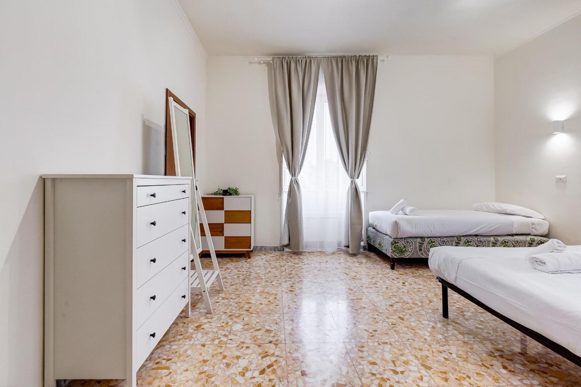 Vivilo Collection - San Vito View Apartment - 3 Bdr 2 Baths Roma Exterior foto