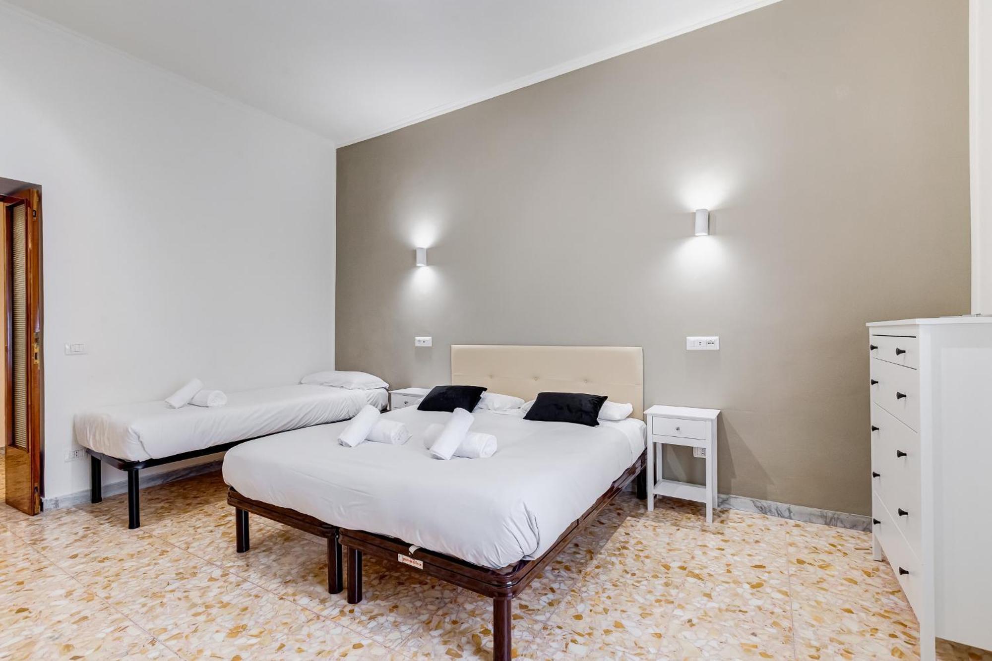 Vivilo Collection - San Vito View Apartment - 3 Bdr 2 Baths Roma Exterior foto