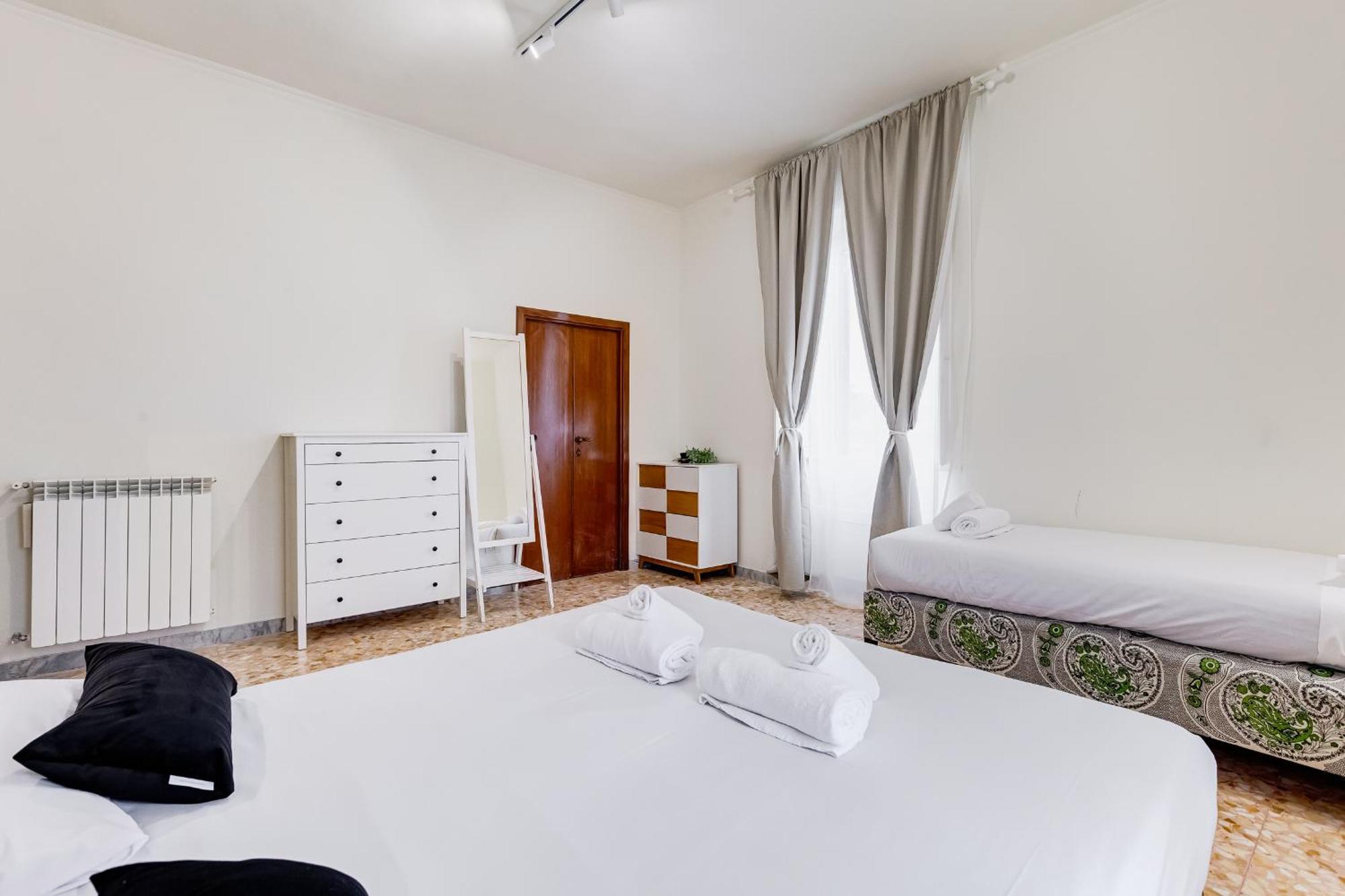 Vivilo Collection - San Vito View Apartment - 3 Bdr 2 Baths Roma Exterior foto